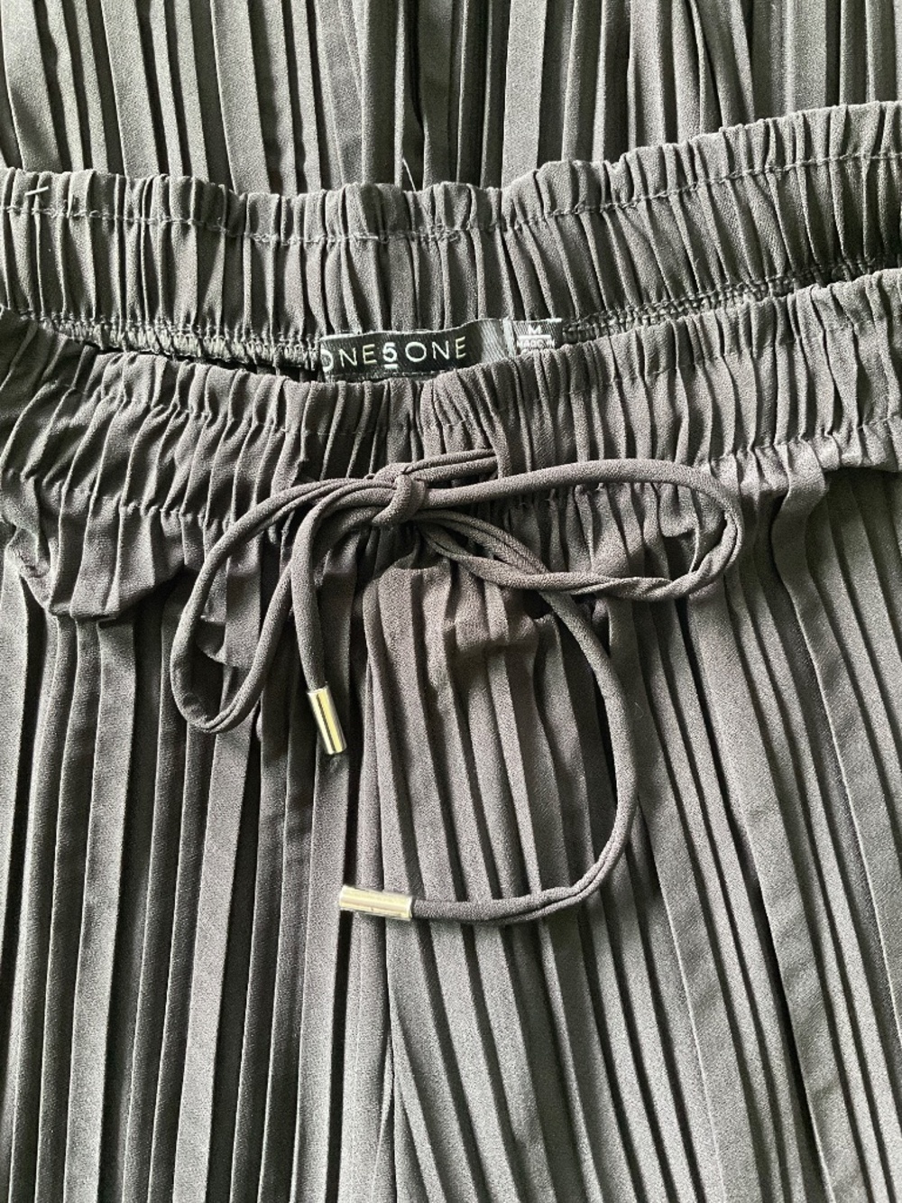 Solid black pant - Picture 6 of 6